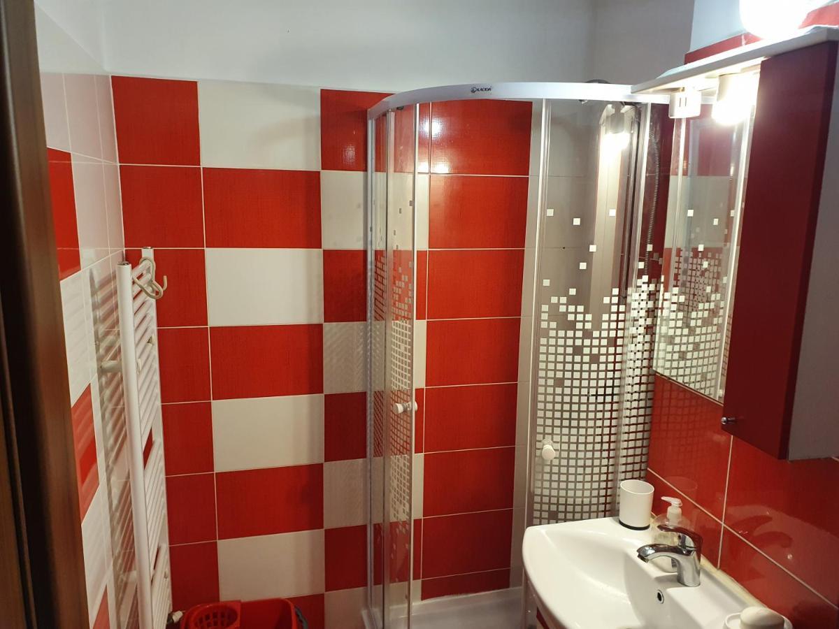 Rza Apartment Bistriţa Екстериор снимка